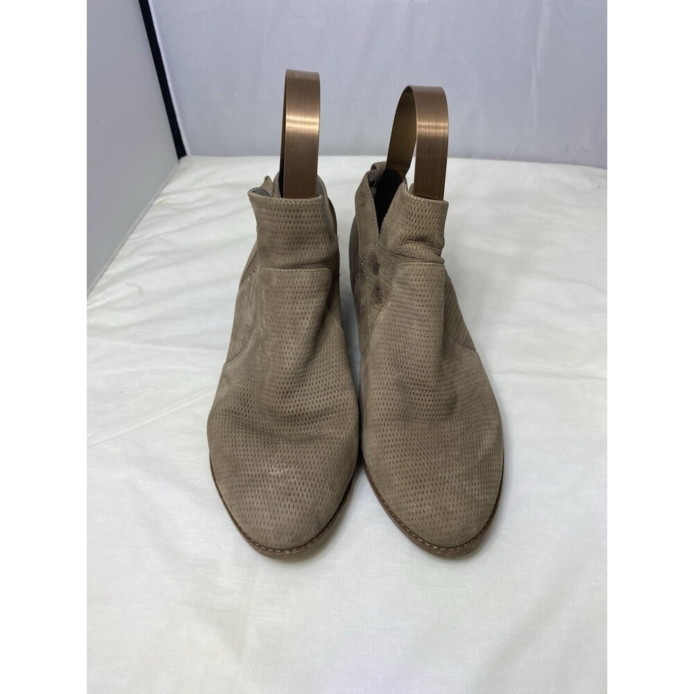 Gianni Bini Boots Womens 8M Tan Suede Leather Slip On Ankle Bootie w Buckles - Picture 7 of 11